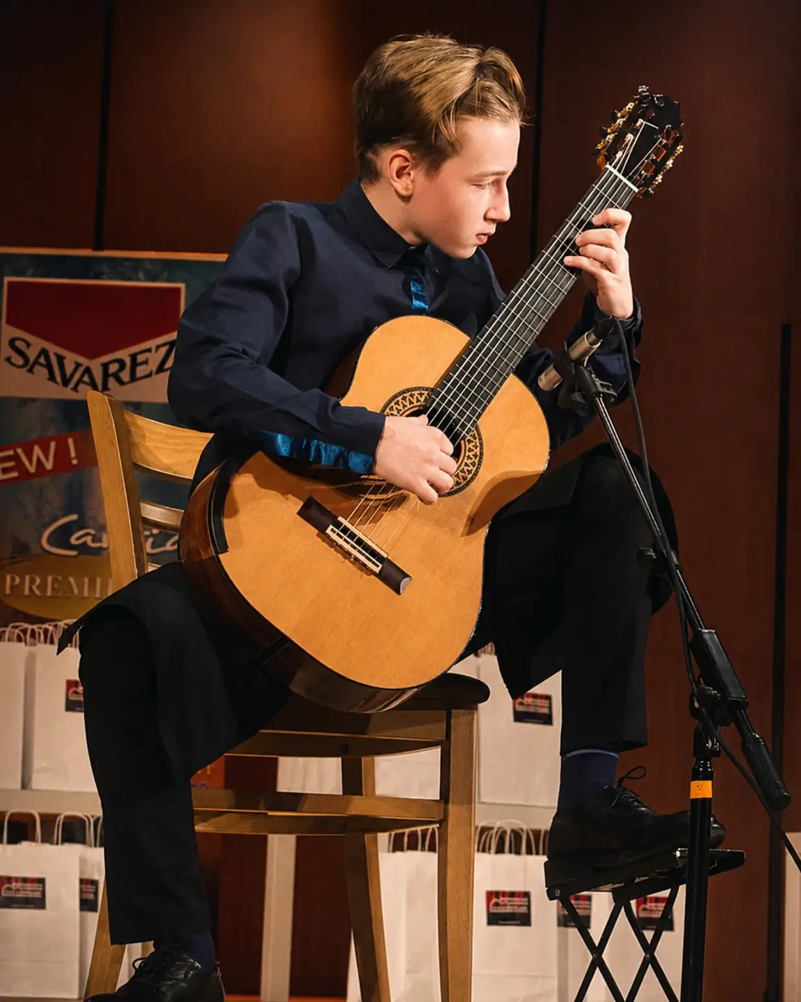 Classical guitar competition performance
